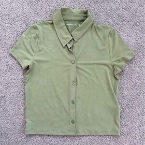 Abercrombie & Fitch Olive Green Short Sleeve Button Front Top